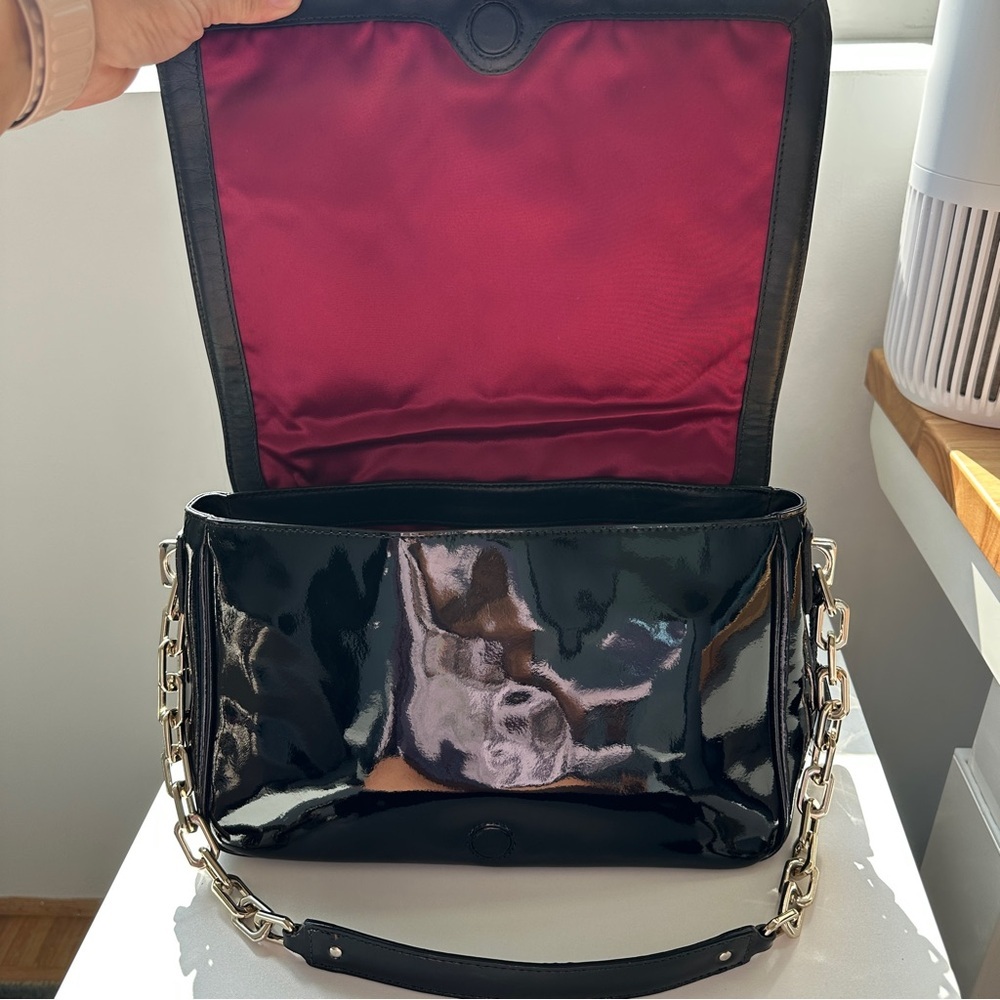 Cole Haan Black Woven Patent Leather Shoulder Bag with Gold Chain - Picture 8 of 11
